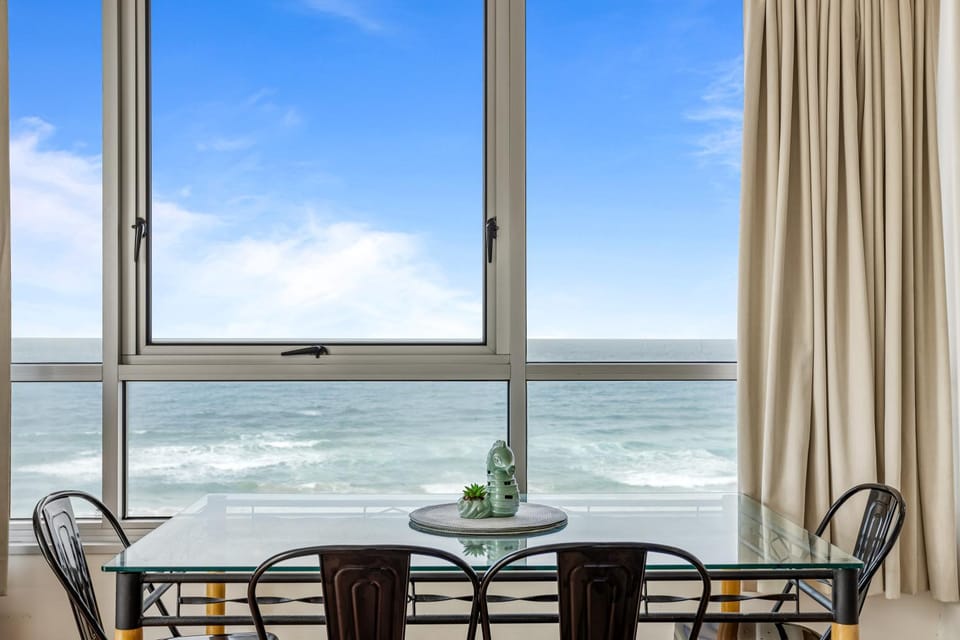 Dining area, Sea view