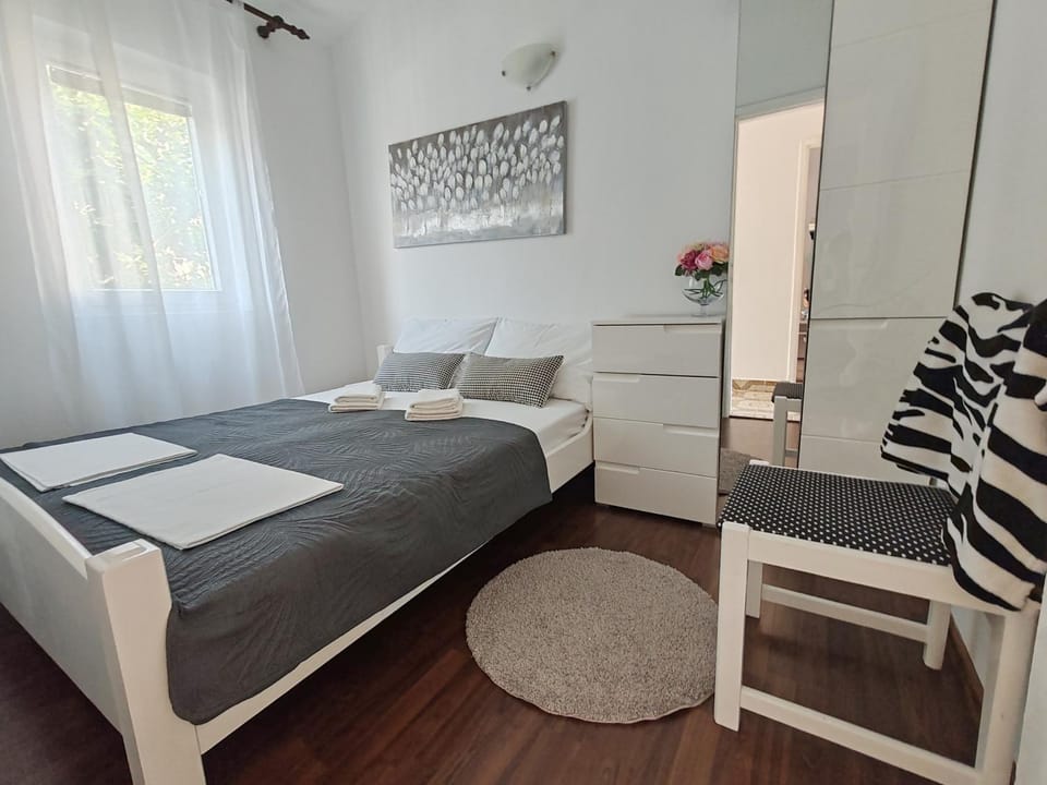 Property building, Bedroom