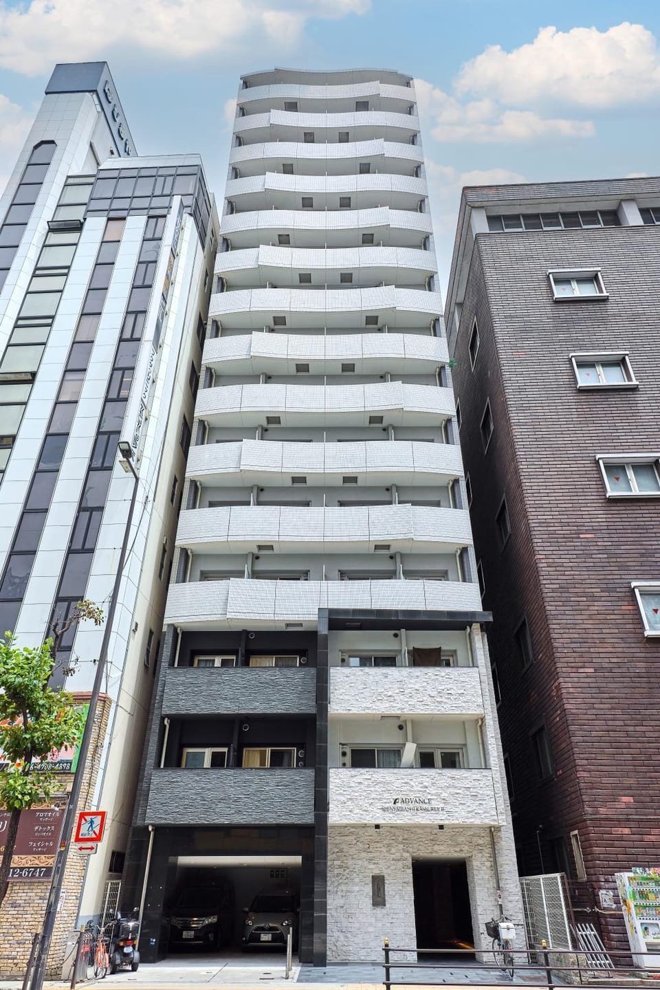 ASY AL Shinsaibashi Dotonbori Namba Bed and Breakfast in Osaka