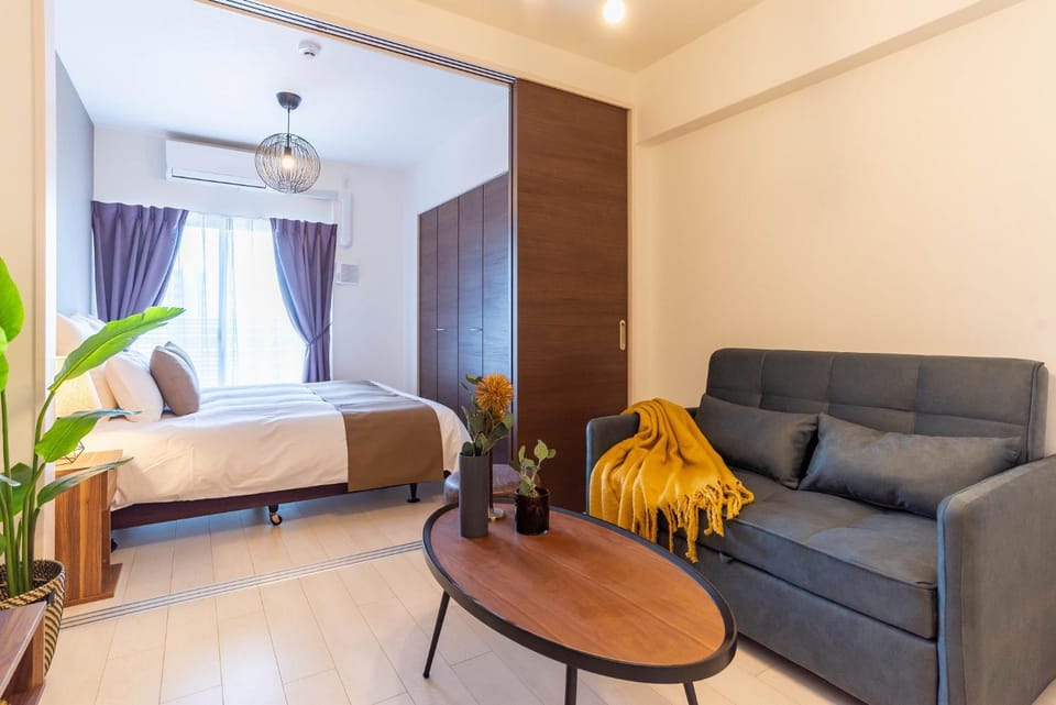 Bed, Living room, Bedroom