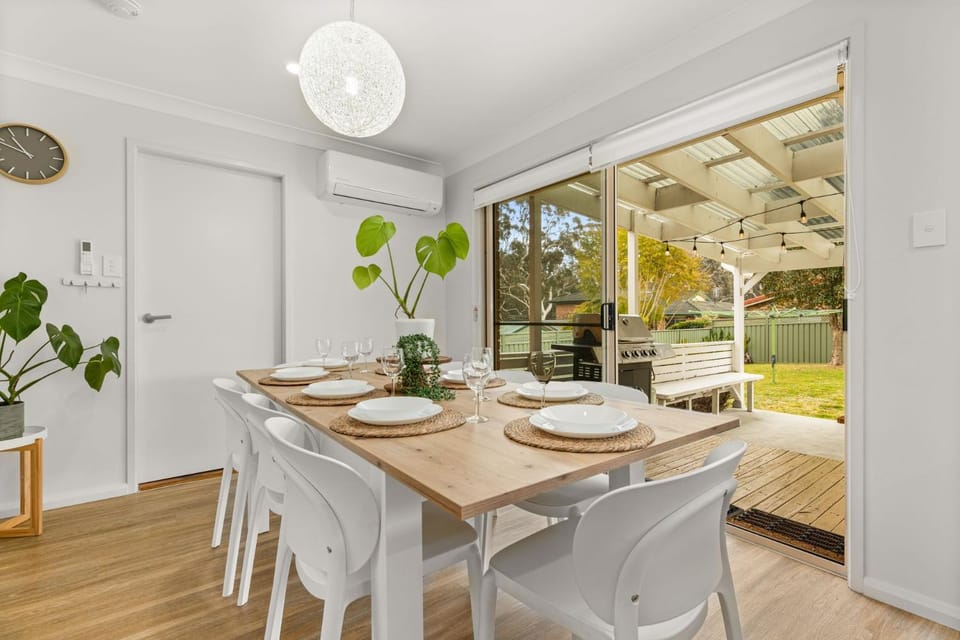 Berry Haven by Experience Jervis Bay House in Vincentia