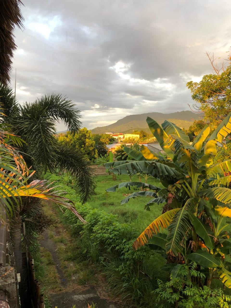 kunci rumah Country House in West Nusa Tenggara, Indonesia