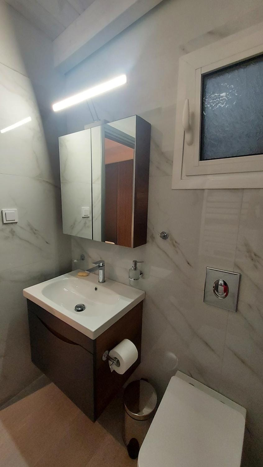 GIORGIO LUXURY LOFT WITH AMAZING VIEW Of NAFPLIO Apartment in Nafplion