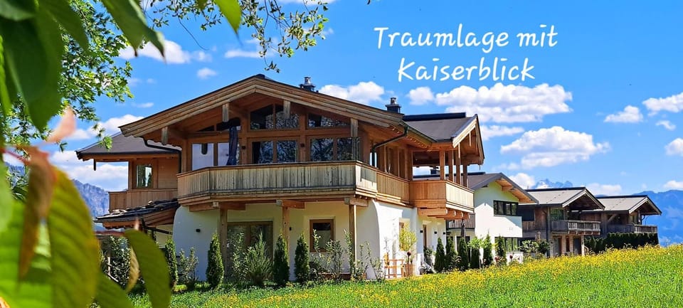 Property building, Spring, Day, Garden, Garden view