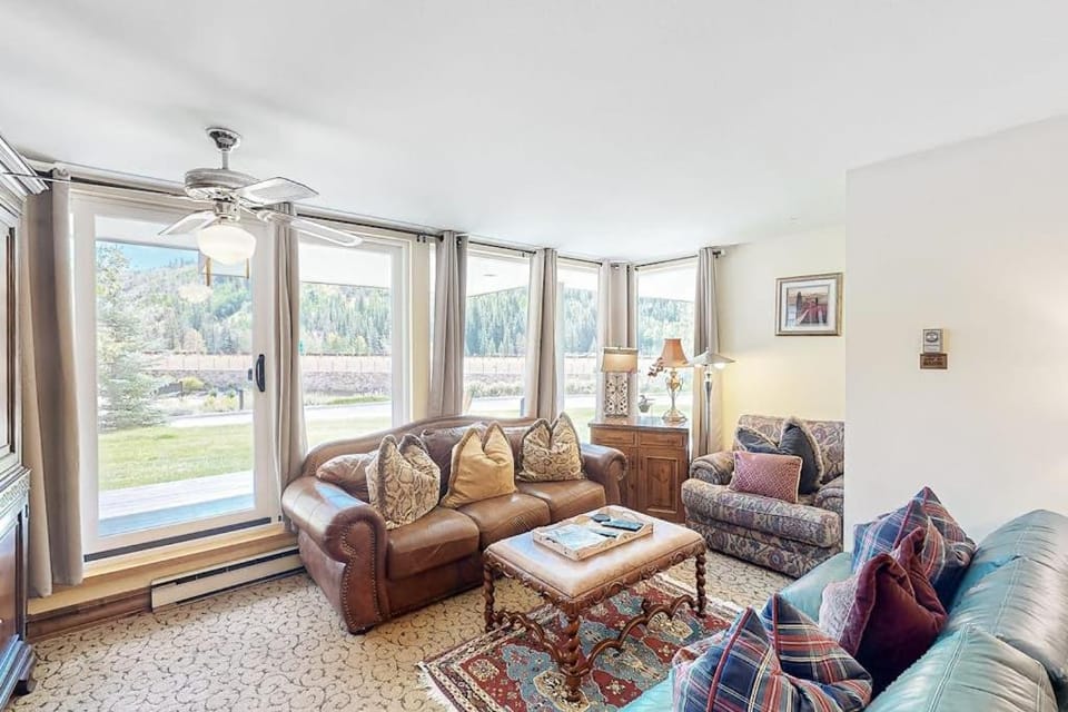Simba Run, Unit 1102 Apartment in Vail