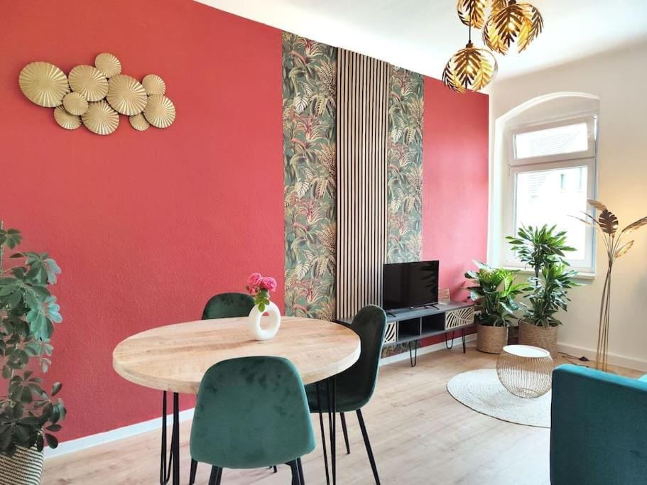 tealounge 2 Raum + Küche Apartment in Dresden