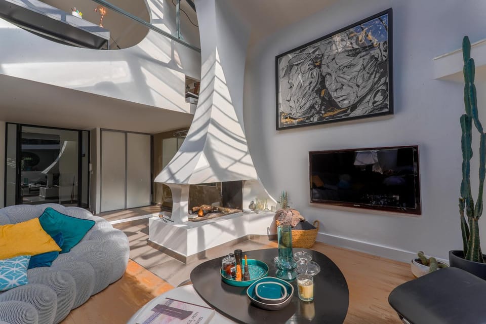 TV and multimedia, Living room, Seating area