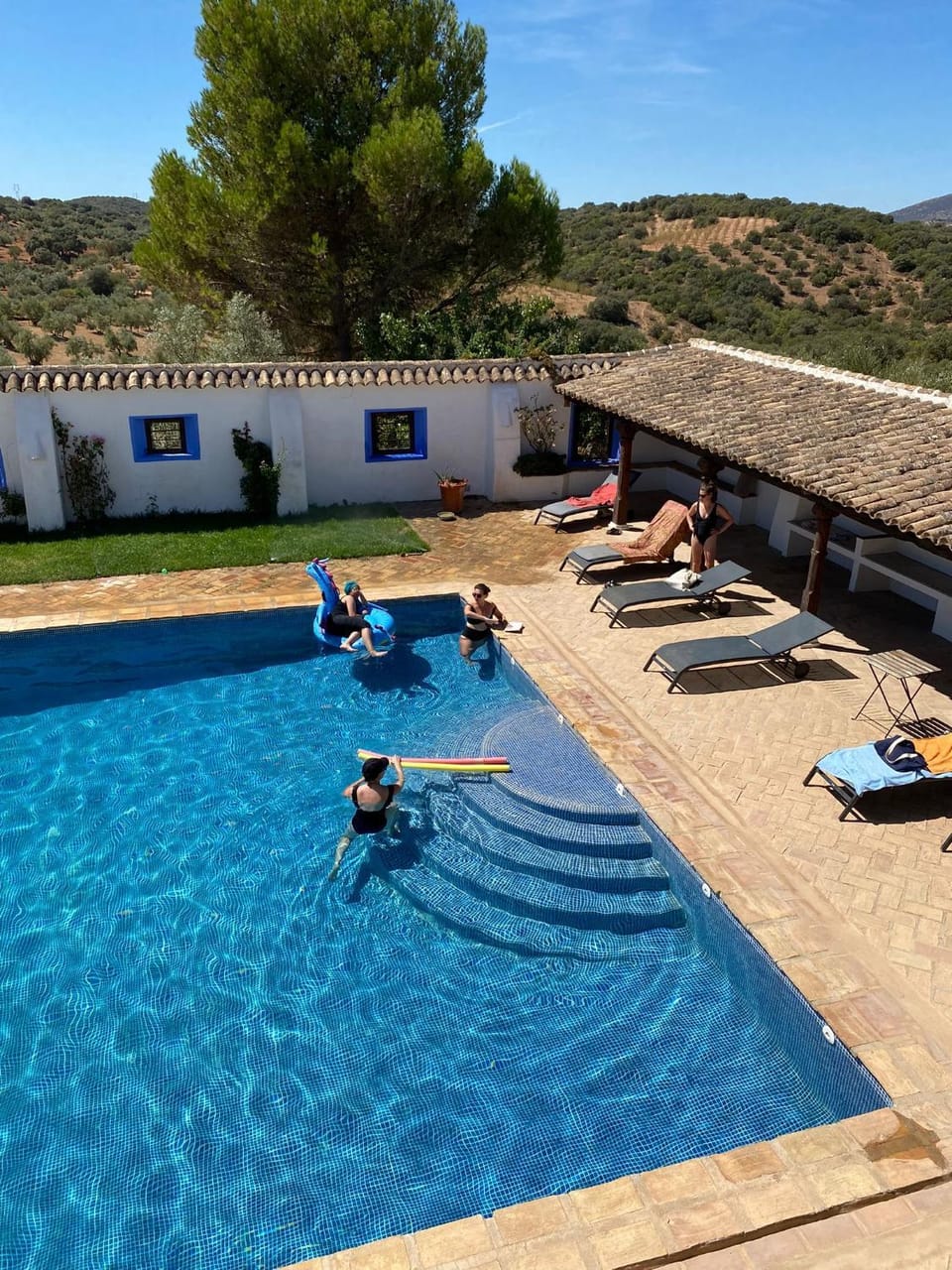 Day, Natural landscape, Mountain view, Pool view, Swimming pool, sunbed
