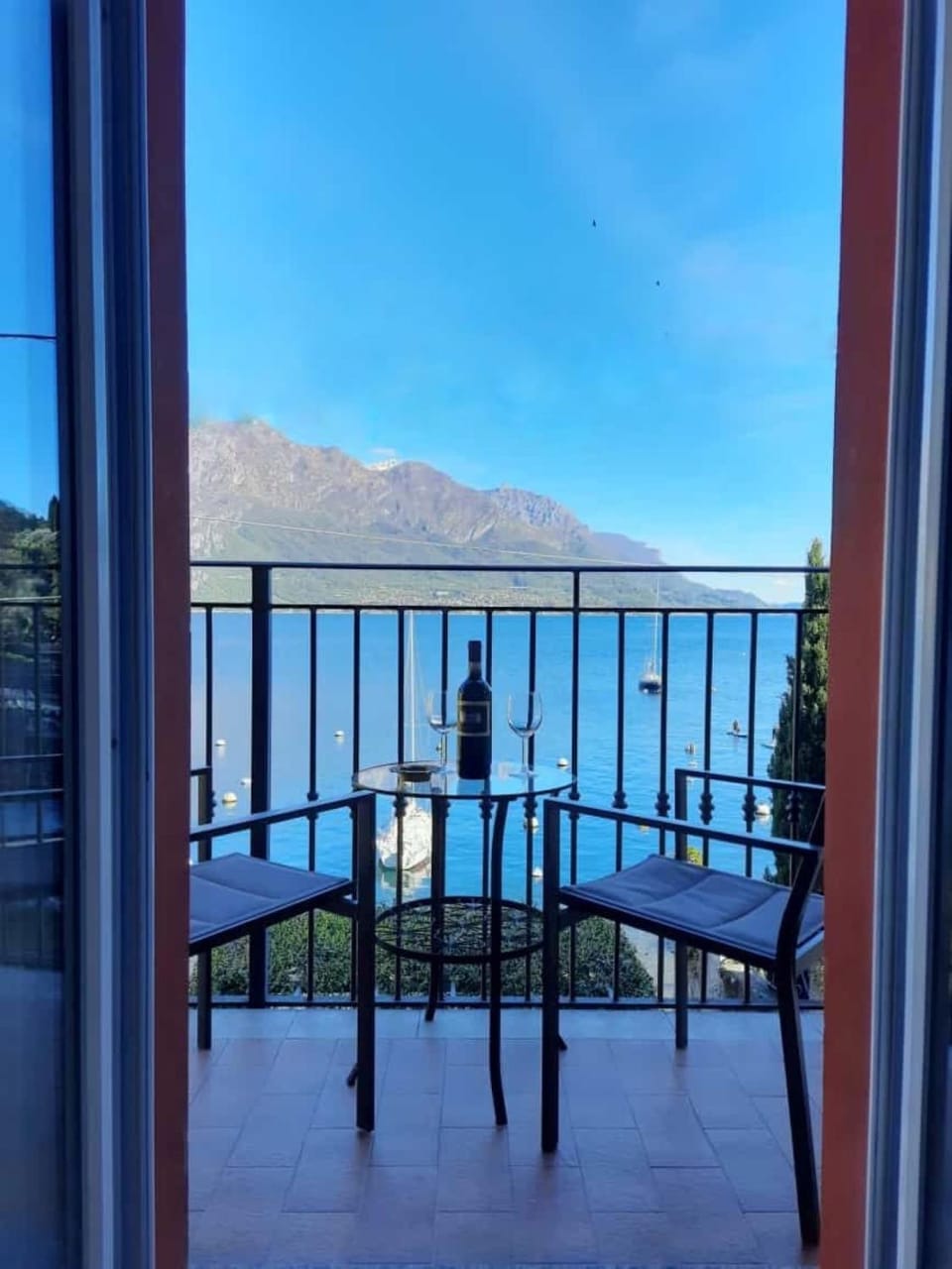 Balcony/Terrace, Lake view