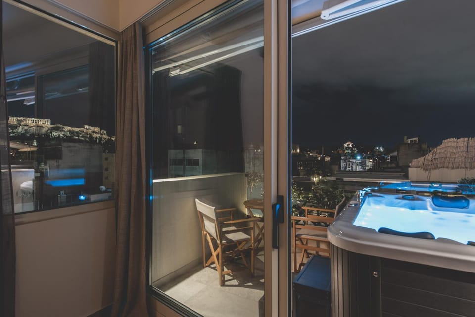 Patio, Night, Hot Tub, Pool view