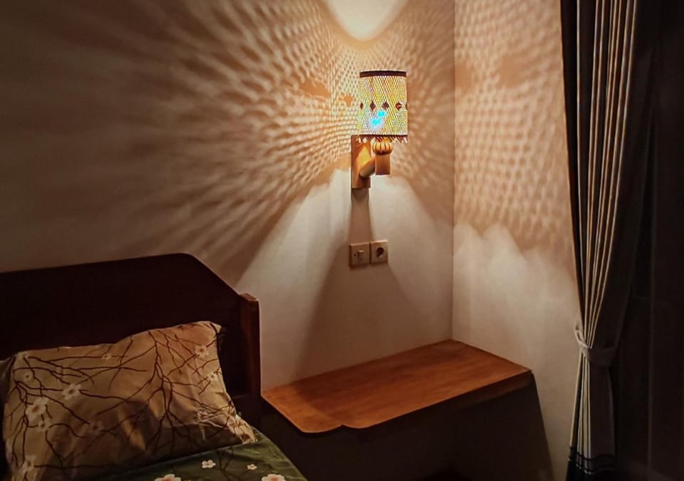 Property building, Bed, Photo of the whole room, Bedroom