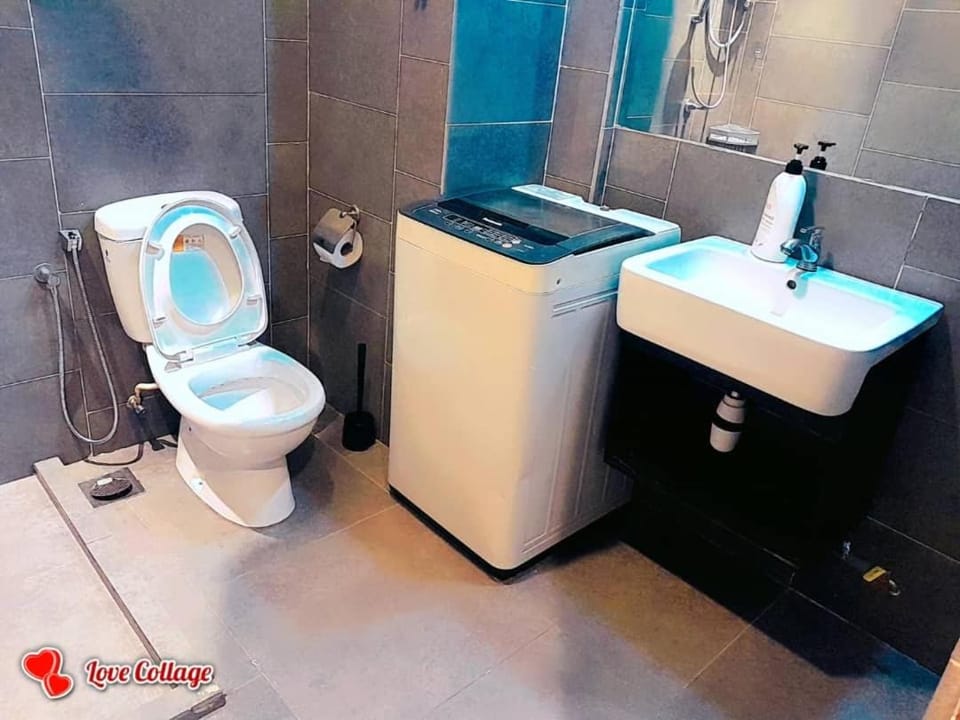Studio B, Empire Damansara Apartment in Petaling Jaya