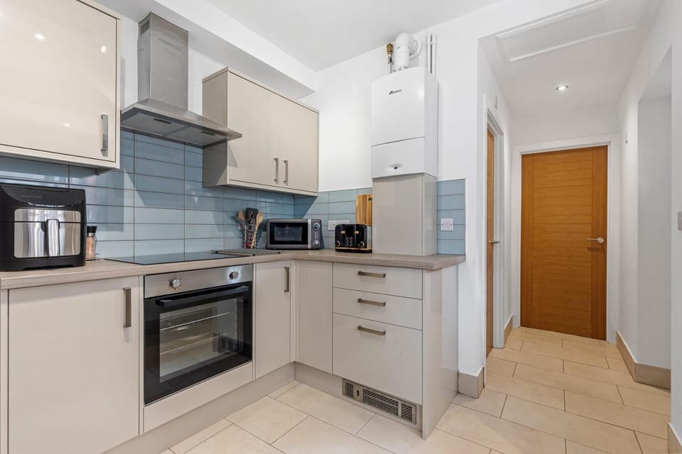 Coffee/tea facilities, Kitchen or kitchenette, dishwasher, minibar, pet friendly, stove, toaster