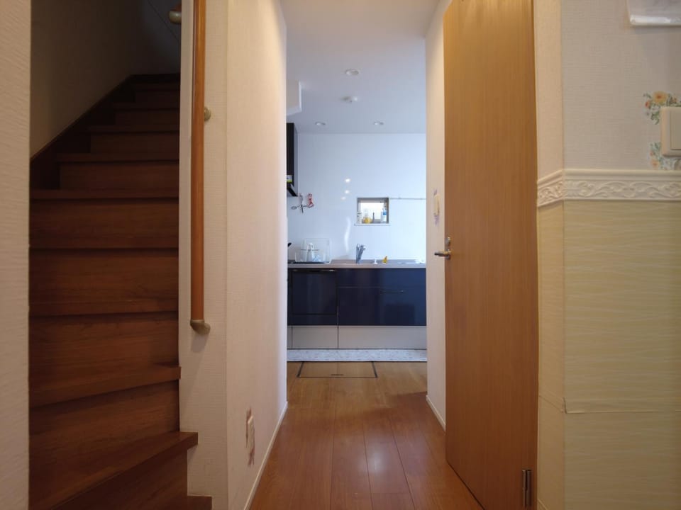 5LDK3toilets: 最近の駅6分・スカイツリー電車1分・浅草電車4分・NRT電車60分 Apartment in Japan