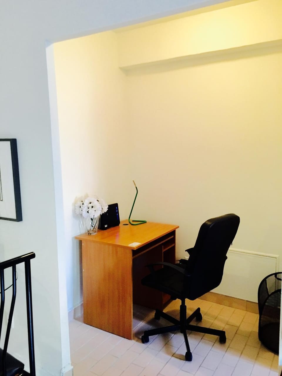 Stylish Montreal Apartment: Comfortable Stay in the Golden Square Mile Apartment in Montreal