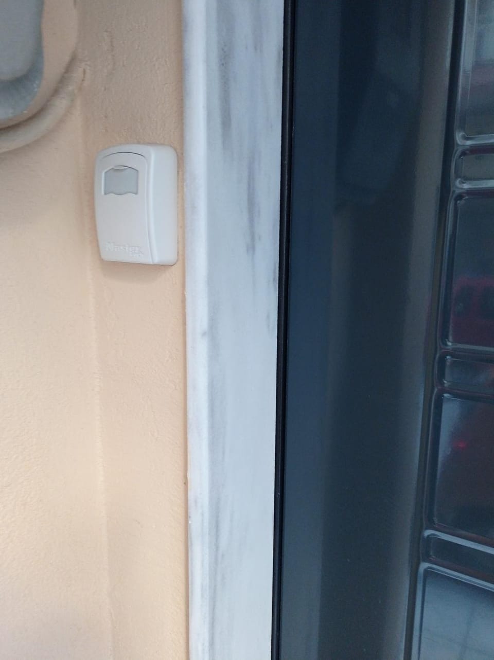 Facade/entrance, air conditioner