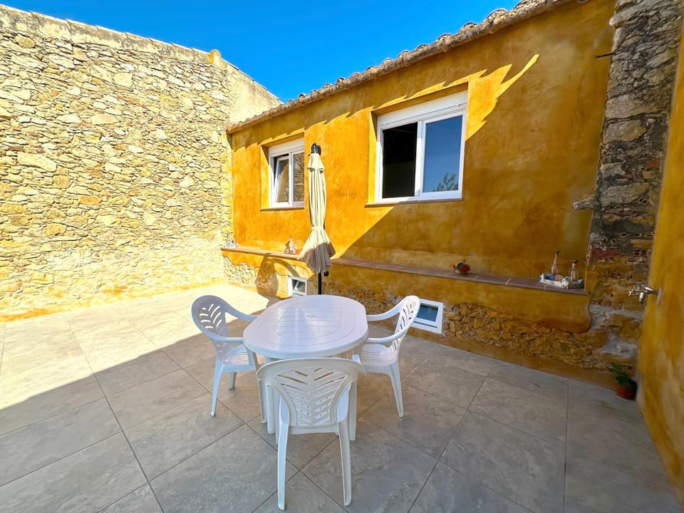 Patio, Day, View (from property/room), Balcony/Terrace, Seating area, Dining area