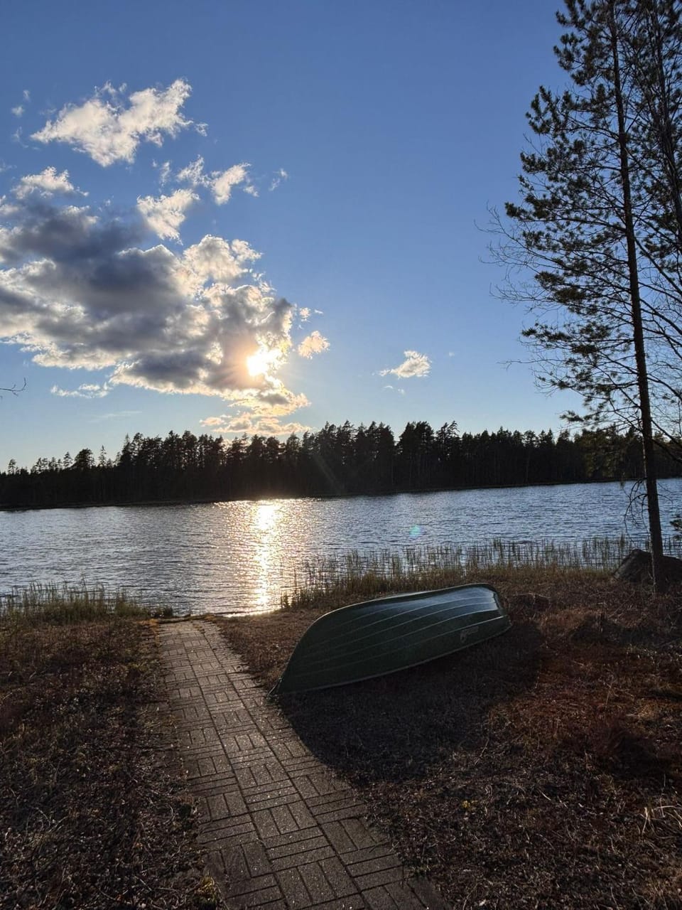 Kalliorinteen Mökit Lehtipirtti Chalet in Finland
