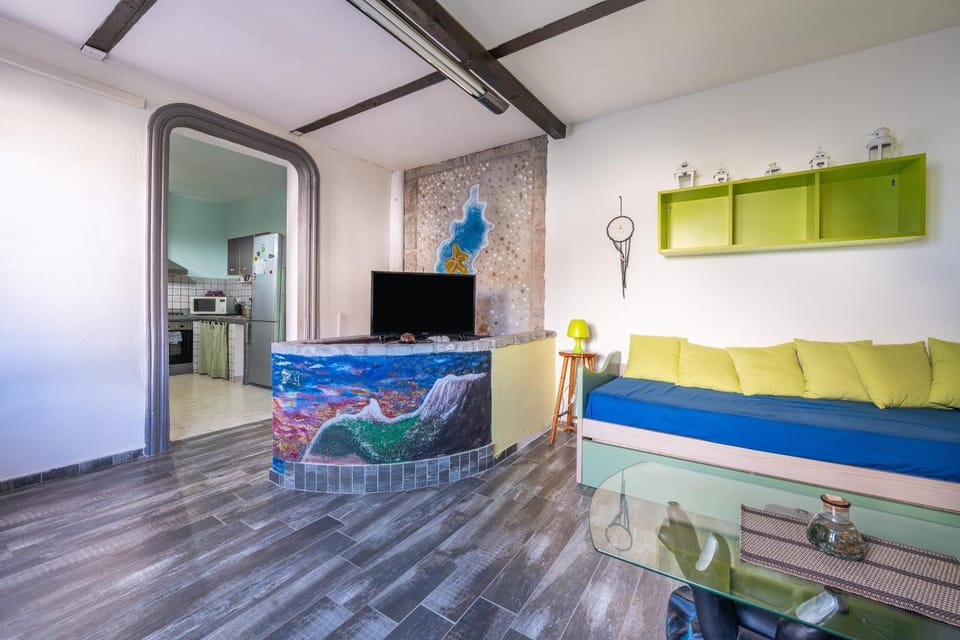 Property building, Living room