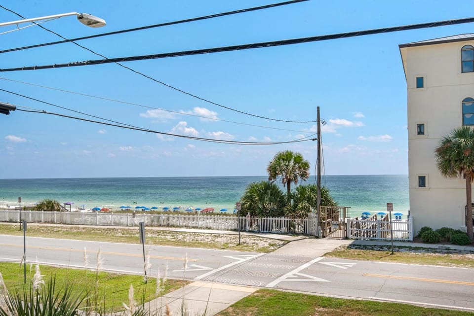 Beach Pointe 101 House in Destin