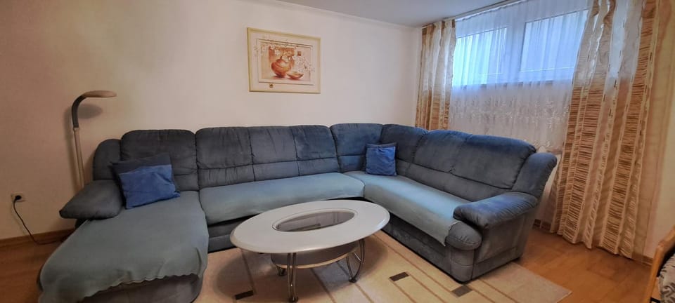 Schöne 2 Zimmer Wohnung Apartment in Fürth