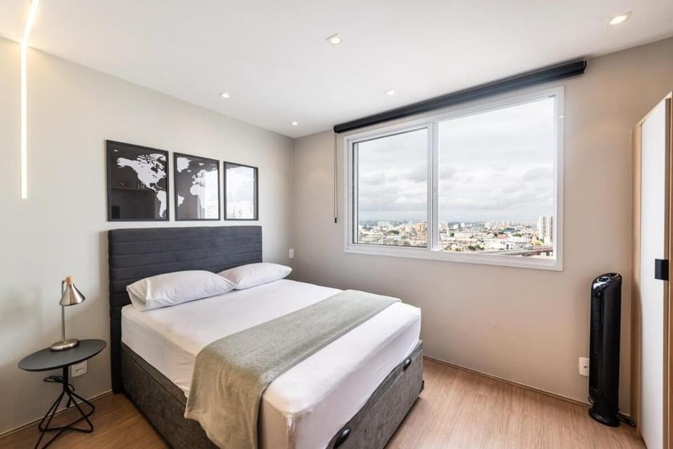 Bed, Photo of the whole room, Decorative detail, Bedroom