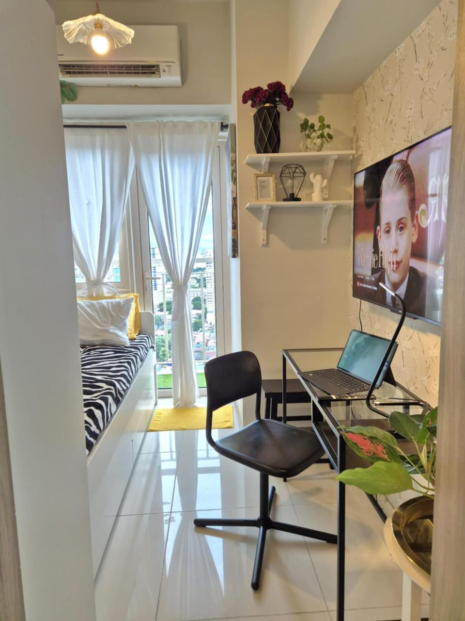 Communal lounge/ TV room, TV and multimedia