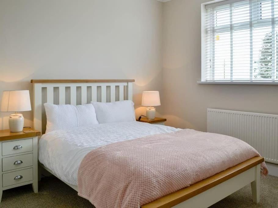 Paxville House in England