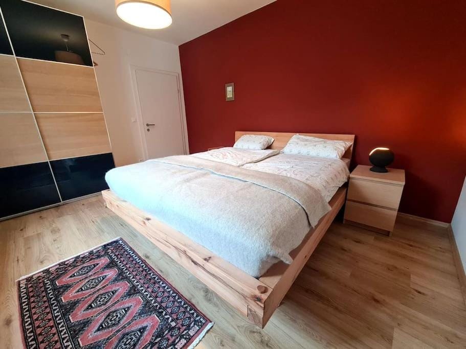Bed, Bedroom, wardrobe