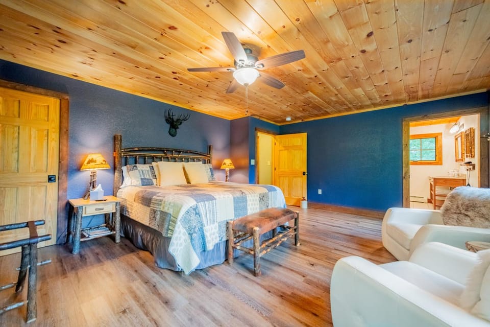 Bed, Bathroom, Seating area, Bedroom
