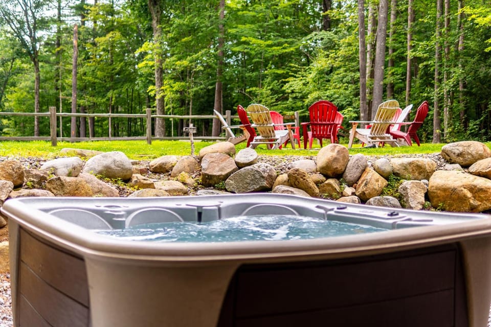 Hot Tub, Hot Tub