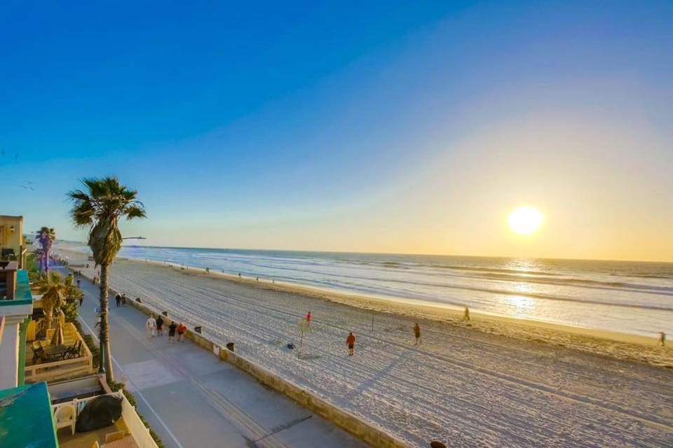 Aqua House in Mission Beach