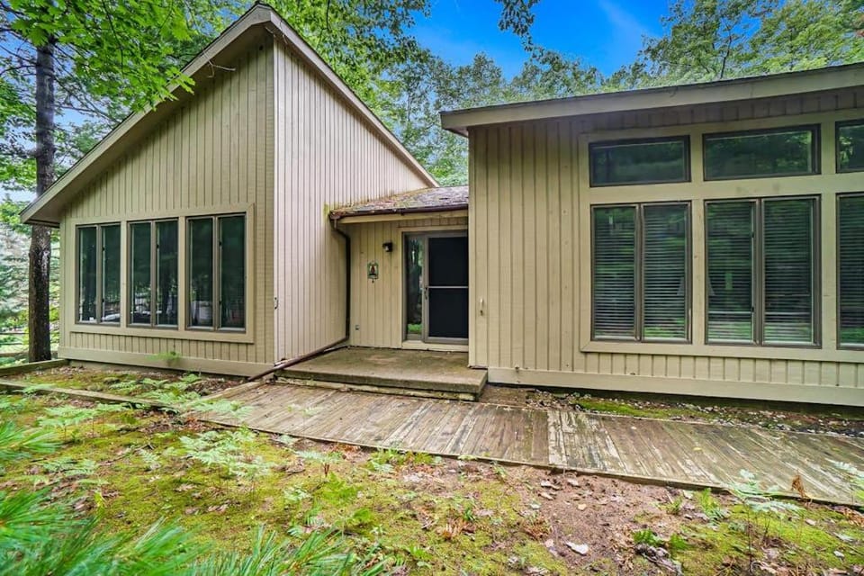 4 Skippers Wood #1 House in Sleeping Bear Dunes