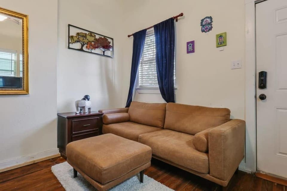 CUTE QUIET MID-CITY STUDIO - Central Location House in New Orleans