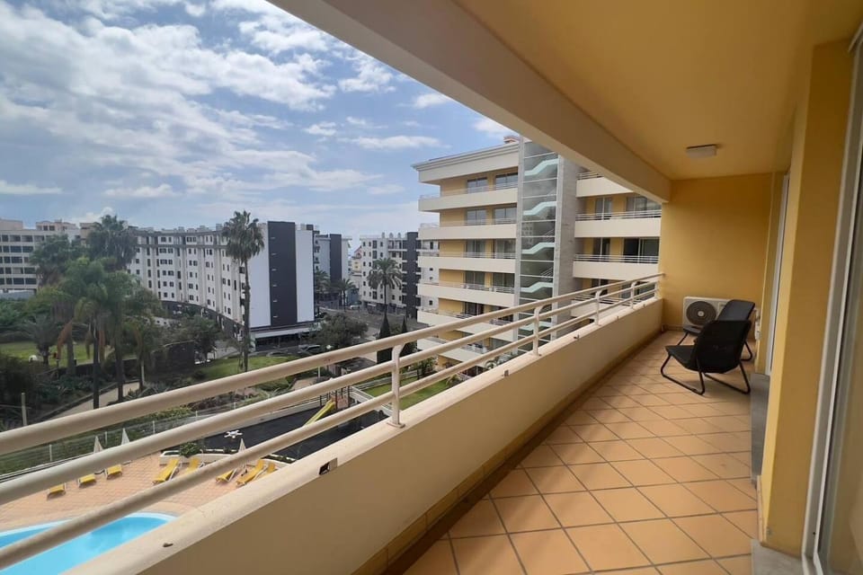 Day, View (from property/room), Balcony/Terrace, Pool view, Swimming pool