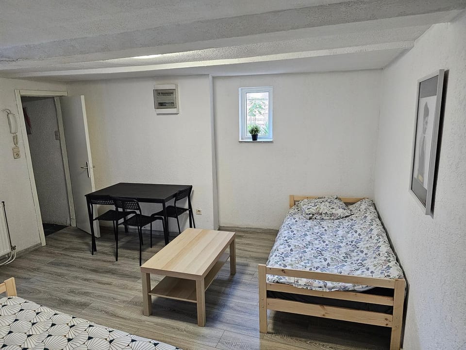 Logment Outremeuse 1D Apartment in Liège