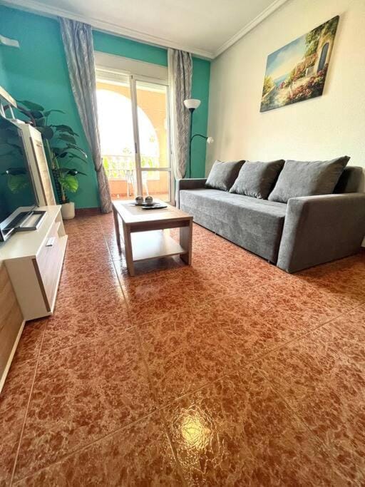 Casa di Mateo With garden view and swimming pool Apartment in Torrevieja