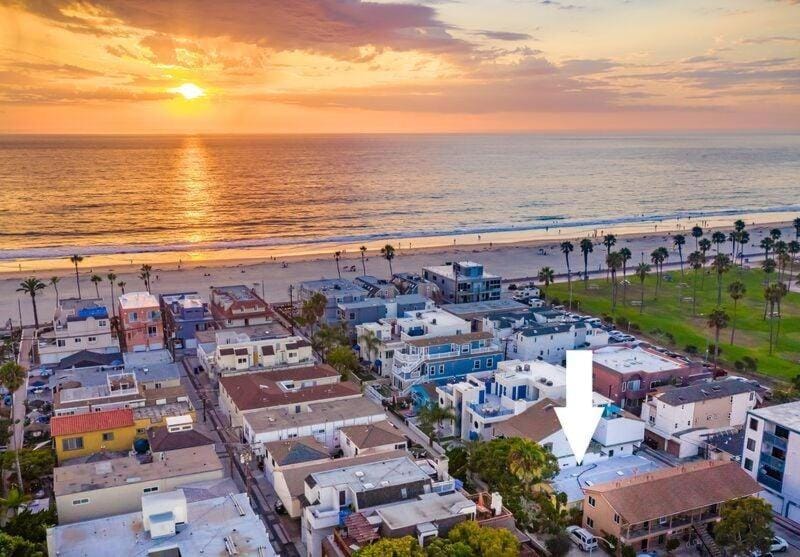 Beach & Bay House in Mission Beach