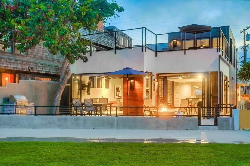 Boardwalk 6 House in Mission Beach