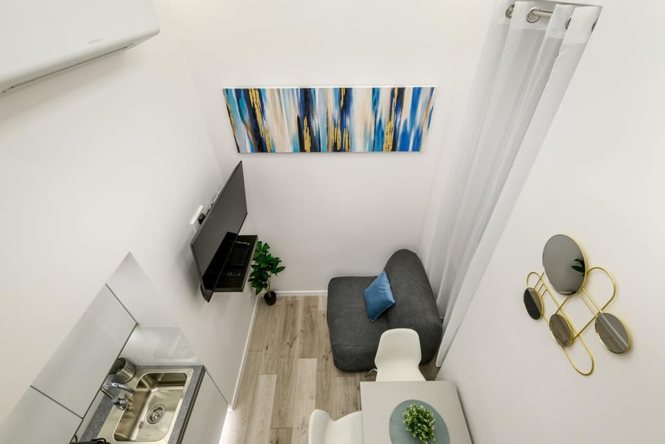 TV and multimedia, Living room, Seating area