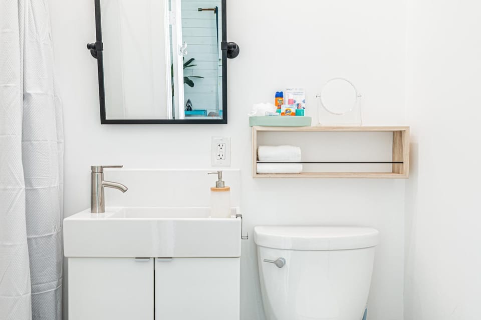 Toilet, Bathroom