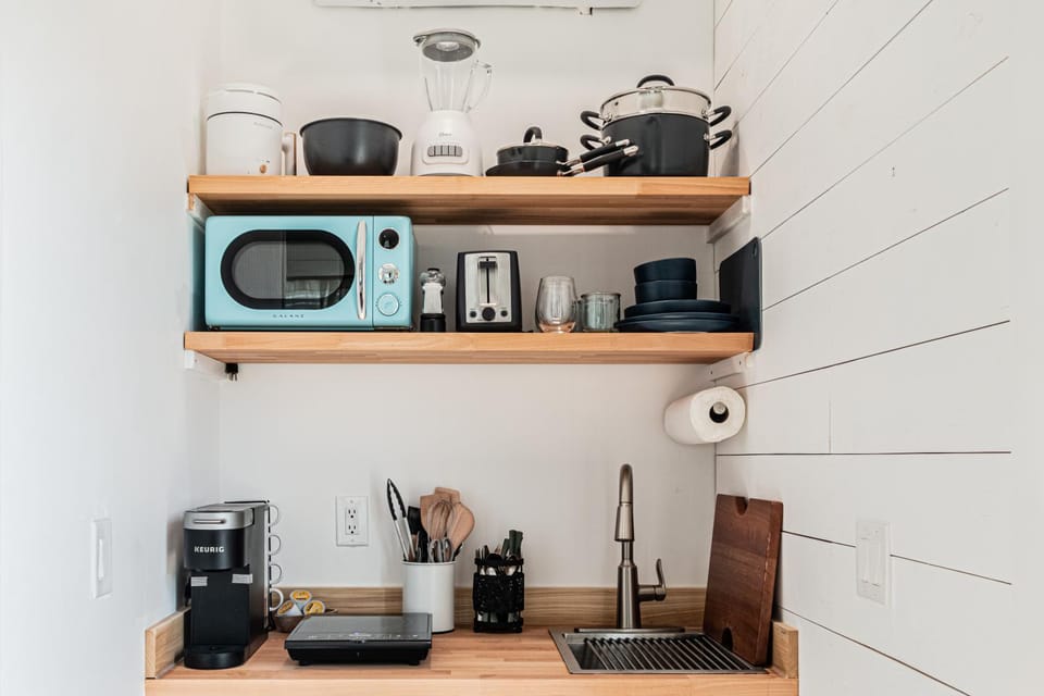 Coffee/tea facilities, Kitchen or kitchenette, minibar, toaster