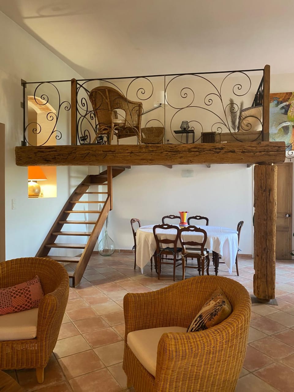 Seating area