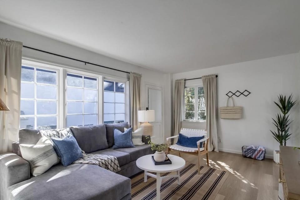 Surf Shack 2 House in La Jolla