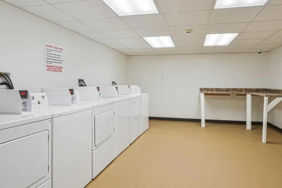 Lennox C302 Peaceful & Perfect Private 1Br Apartment in Philadelphia