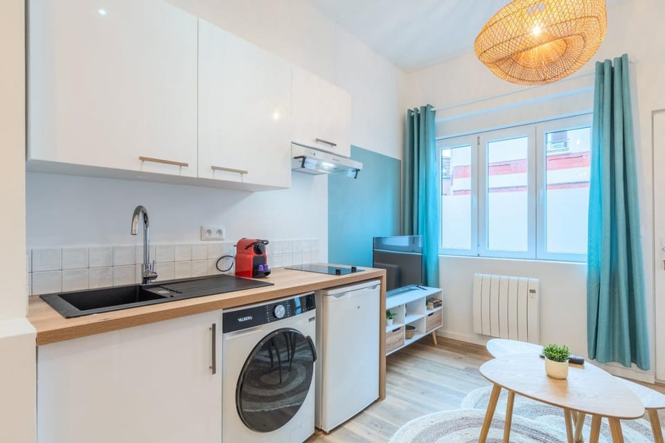 Studio near tram & Parc Barbieux, CHR + parking Apartment in Hauts-de-France