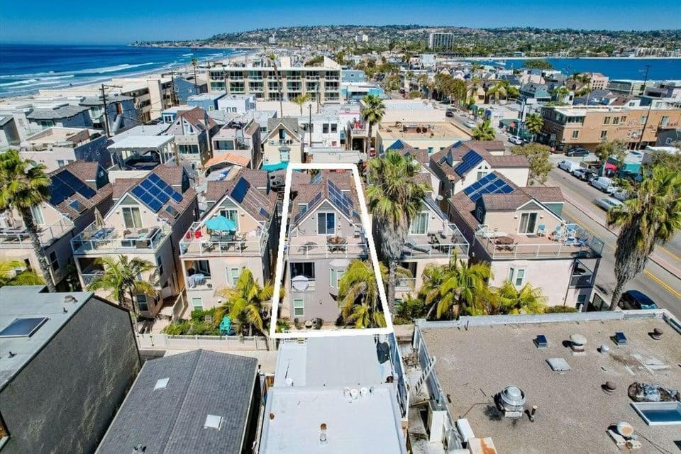 Palms Paradise 1 House in Mission Beach