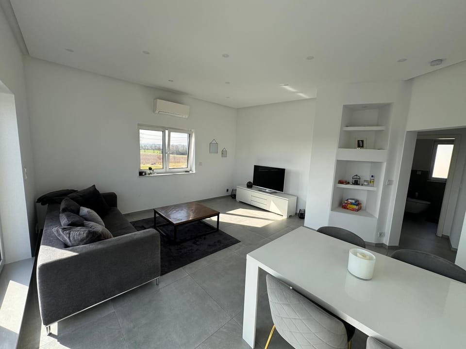 Neubau Penthouse - mit schöner Aussicht - 15min von Köln Apartment in Cologne