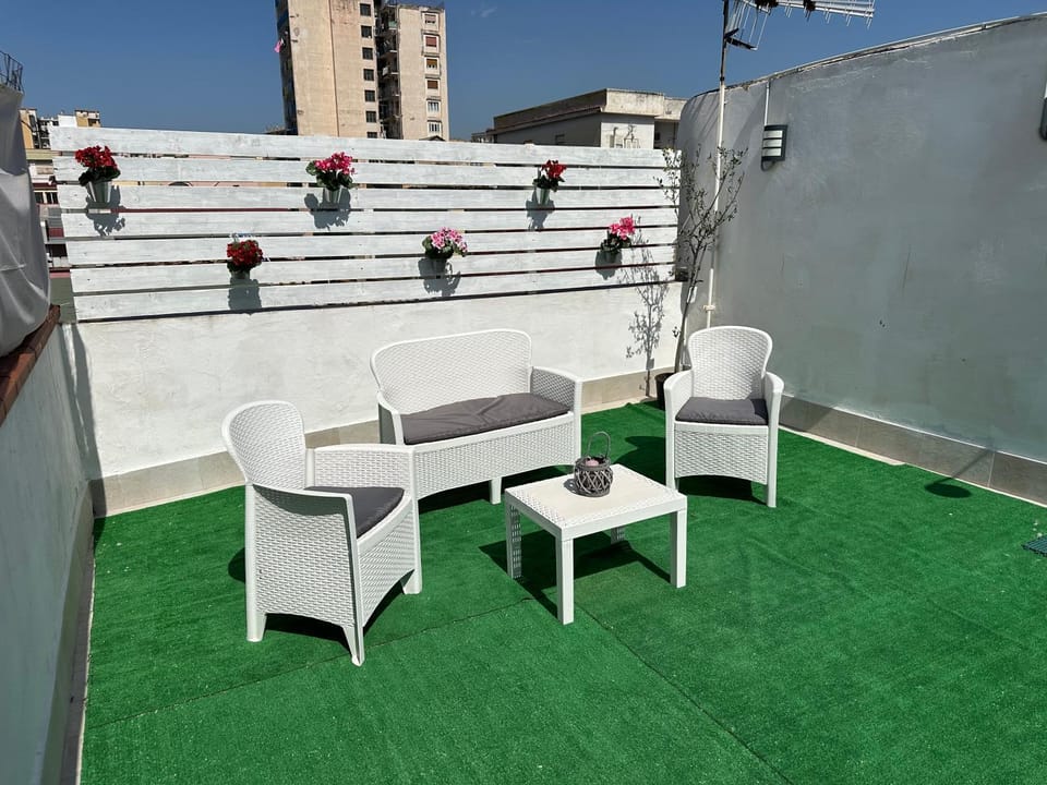 Patio, Balcony/Terrace