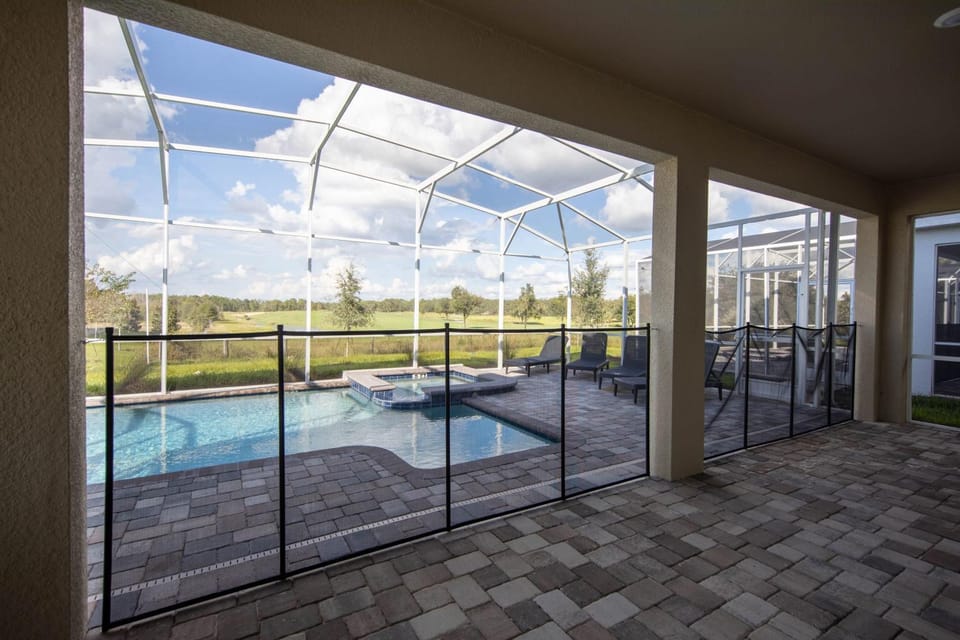 Champions Gate 8BR Villa-Pool Game Room Theater House in Four Corners